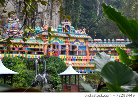 Caves Villa at Batu Caves 72298449