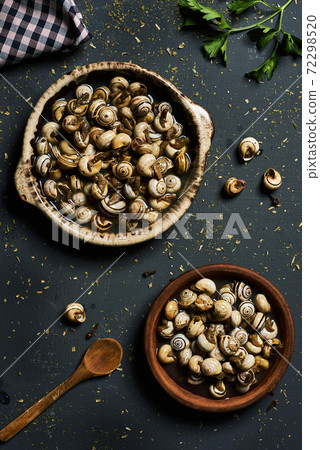 caracolillos en caldo, spanish recipe of snails caracolillos en caldo, spanish recipe of snails 72298520