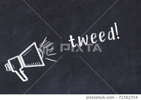 Chalk scetch of loudspeaker and inscription tweed Chalk scetch of loudspeaker and inscription tweed 72302354