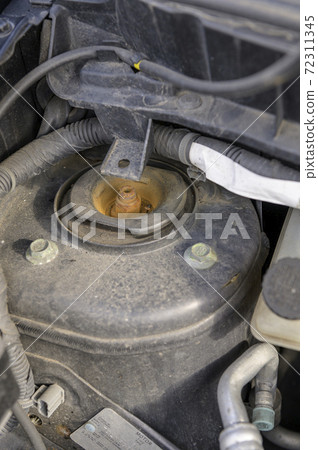 生鏽的上支架 生鏽的上支架 72311345