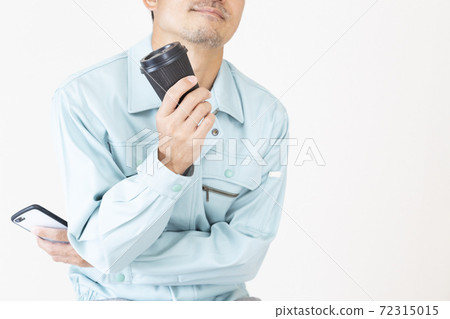喝咖啡的男人 喝咖啡的男人 72315015