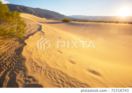 Sand dunes in California Sand dunes in California 72316743