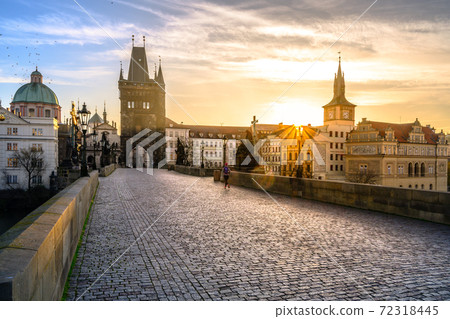 Sunrise on Charles Bridge in Prague 72318445