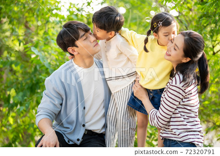 家庭生活方式育兒 72320791