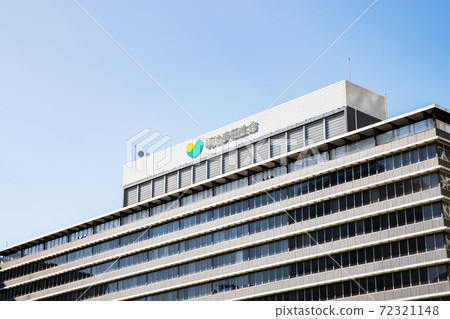 Meiji Yasuda Seimei Shinjuku Building 72321148