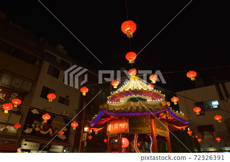 Kobe Nankinmachi Chinese-style lantern fair 72326391