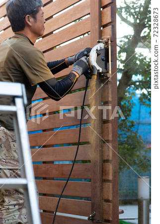 木匠做籬笆 72328673