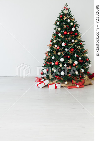 White Christmas tree decor with gifts garland interior new year White Christmas tree decor with gifts garland interior new year 72332099