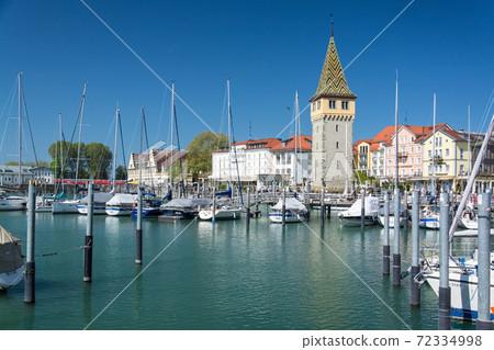 Lindau Harbour, Bavaria, Germany 72334998