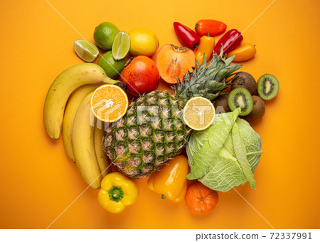 Vitamin C food 72337991