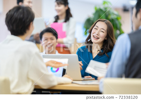 聯合辦公空間上班族企業形象創業公司 聯合辦公空間上班族企業形象創業公司 72338120