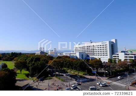 立川舞台花園屋頂的景色 照片素材 圖片 圖庫