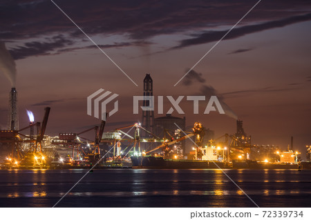 [Keiyo Industrial Zone, Nippon Steel & Sumitomo Metal Kimitsu Works Factory Night View] 72339734