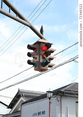 A rare traffic light near Nagahama Station A rare traffic light near Nagahama Station 72340322