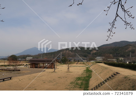 Oda Castle in early spring 2 Oda Castle in early spring 2 72341079