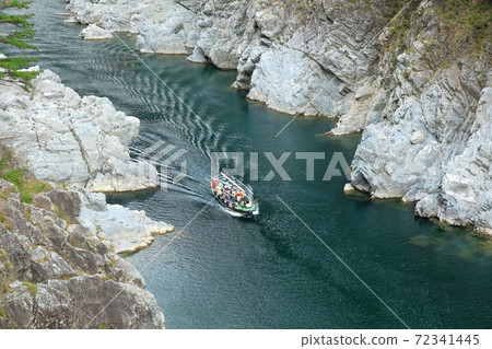 Boat ride Oboke Gorge Sightseeing Boat Miyoshi City, Tokushima Prefecture Boat ride Oboke Gorge Sightseeing Boat Miyoshi City, Tokushima Prefecture 72341445
