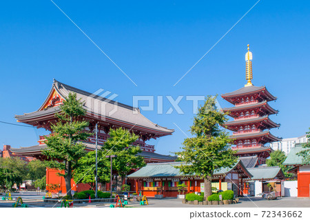 東京淺草、淺草寺、寶藏門和五層寶塔 東京淺草、淺草寺、寶藏門和五層寶塔 72343662