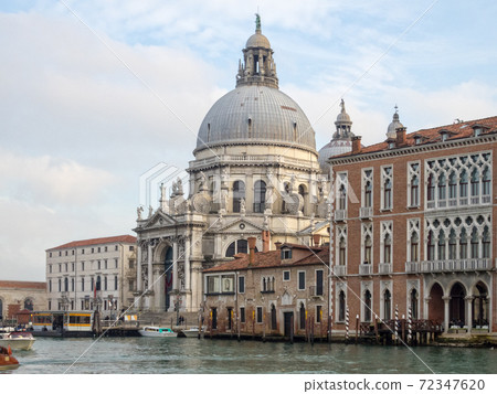 Basilica di Santa Maria della Salute - Venice Basilica di Santa Maria della Salute - Venice 72347620