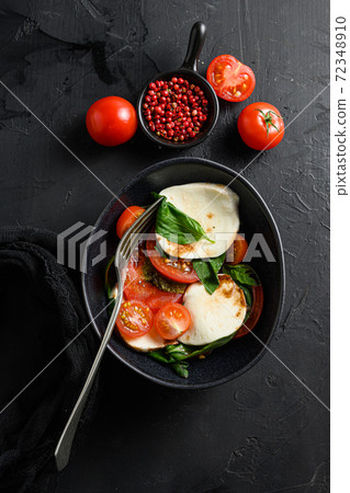 Cherry tomatoes, mozzarella buffalo cheese, basil, 72348910