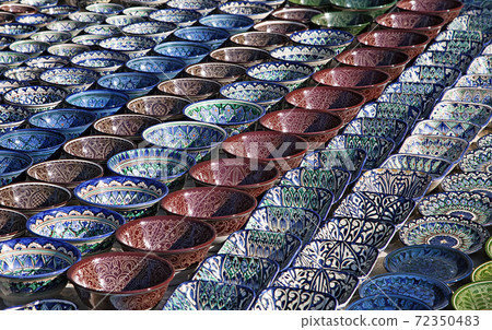 Ceramic dishware, Uzbekistan 72350483