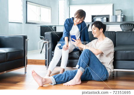 Married couple family family couple good friend living lifestyle Married couple family family couple good friend living lifestyle 72351695