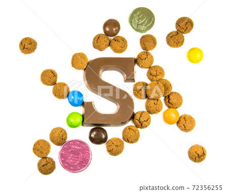 Flock of Pepernoten strooigoed top view 72356255