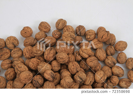big wallnuts isolated big wallnuts isolated 72358698