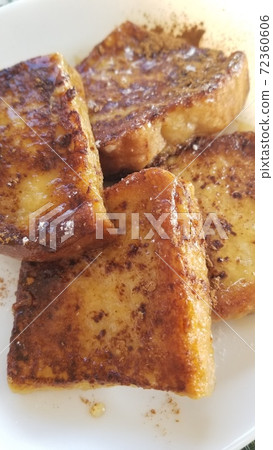 Slightly burnt french toast Slightly burnt french toast 72360606
