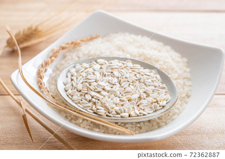 大麥和大米 大麥和大米 72362887