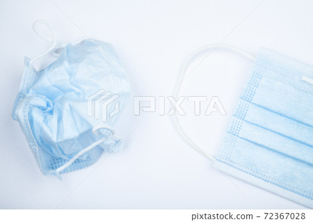 image of face mask white background 72367028