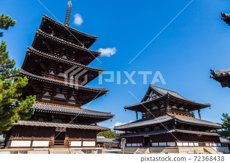 The main hall and five-storied pagoda of Horyuji Temple in Nara that shine in the autumn sky The main hall and five-storied pagoda of Horyuji Temple in Nara that shine in the autumn sky 72368438