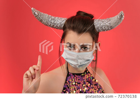 horns with mask horns with mask 72370138