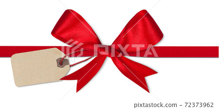 Gift card note with ribbon on isolated background Gift card note with ribbon on isolated background 72373962