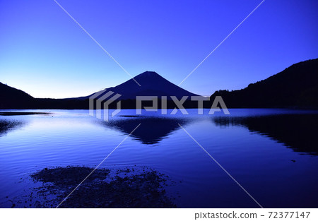 黎明前的松金湖富士山 黎明前的松金湖富士山 72377147