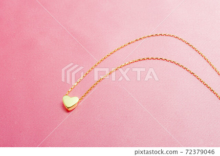 Heart pendant Heart pendant 72379046