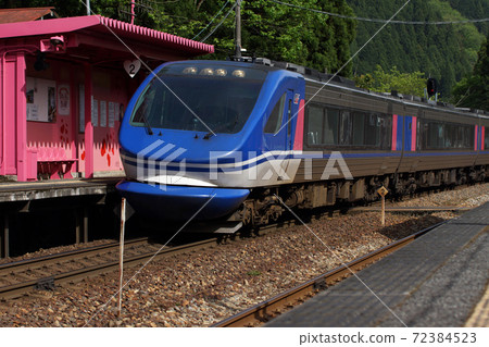 Tottori four seasons walk spring Koiyamagata station Tottori four seasons walk spring Koiyamagata station 72384523