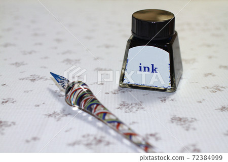 Glass pen and ink Glass pen and ink 72384999
