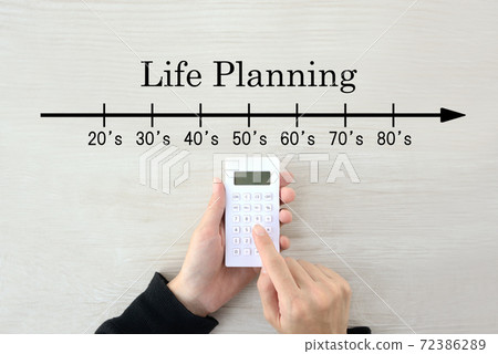 人生計劃和金錢計算的形象 72386289