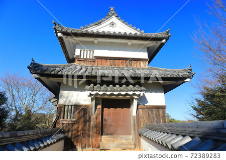 [Okayama Prefecture] Bitchu Matsuyama Castle under clear skies Double turret 72389283