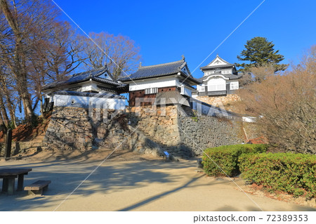 [Okayama Prefecture] Bitchu Matsuyama Castle under clear skies 72389353