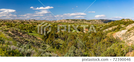 North Dakota Badlands 72390046