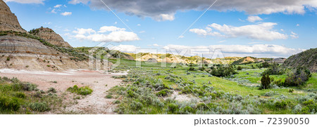 North Dakota Badlands North Dakota Badlands 72390050