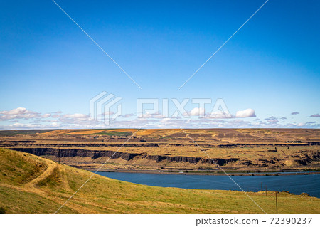 Columbia River Gorge Columbia River Gorge 72390237