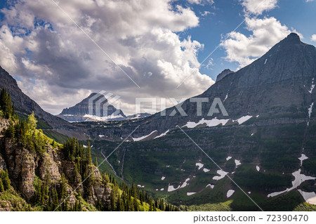 Glacier National Park 72390470