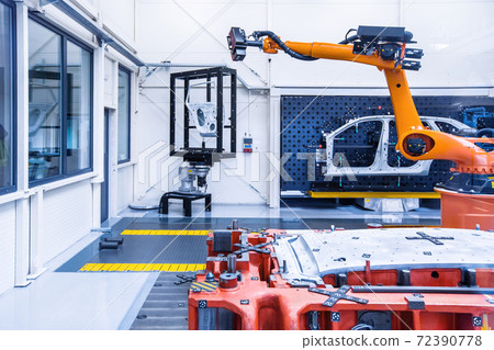 learning robots in a car factory 72390778