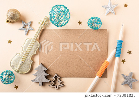 Christmas greeting card concept 72391823