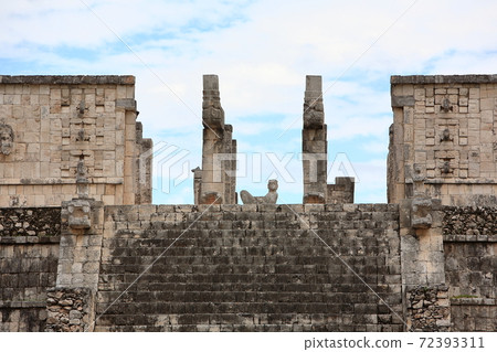 Chichen Itza Pyramid El Castillo Chichen Itza Pyramid El Castillo 72393311