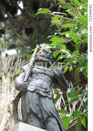 Shikoku Sacred Ground No. 45 Fudasho "Iwaya-ji" Statue of King Nio Shikoku Sacred Ground No. 45 Fudasho "Iwaya-ji" Statue of King Nio 72394042