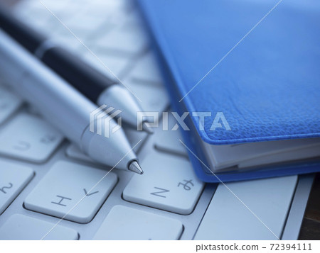 Business image · notebook · keyboard 72394111