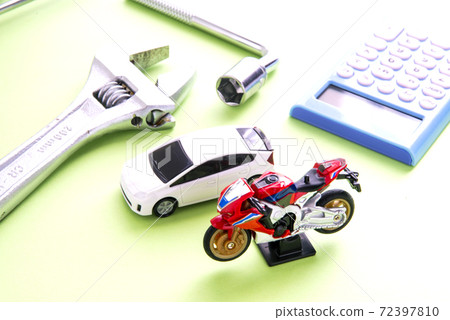 汽車和自行車維修圖像 汽車和自行車維修圖像 72397810